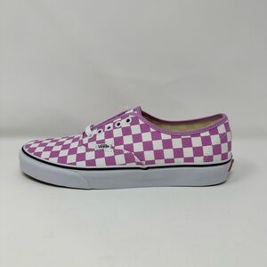 New in Box Vans Lavender & White Checkered Print Men’s Size 10 Skate Shoe